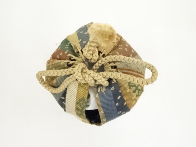 道具 ] - 道具 桶谷定一造 肩衝茶入（仕覆付）（共箱）□z | ネット